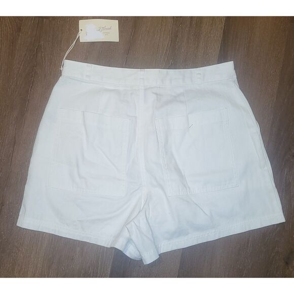 High Rise Utility Short White NWT Universal Thread sz 8 - Picture 2 of 2